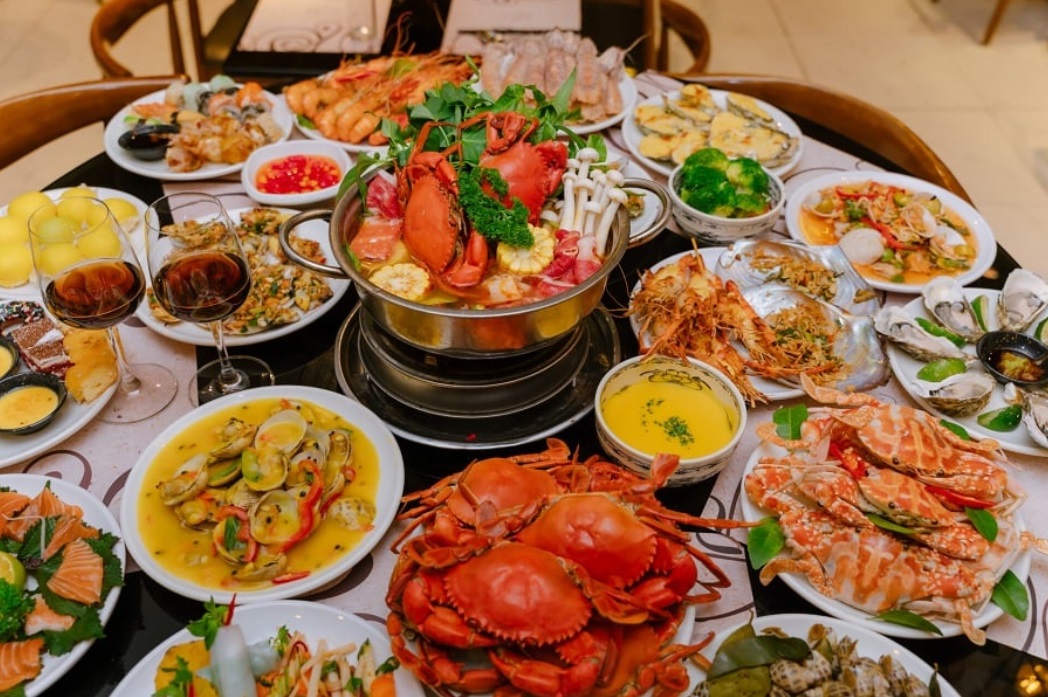 Toàn bộ thực đơn hải sản nhập trực tiếp từ Quảng Ninh 