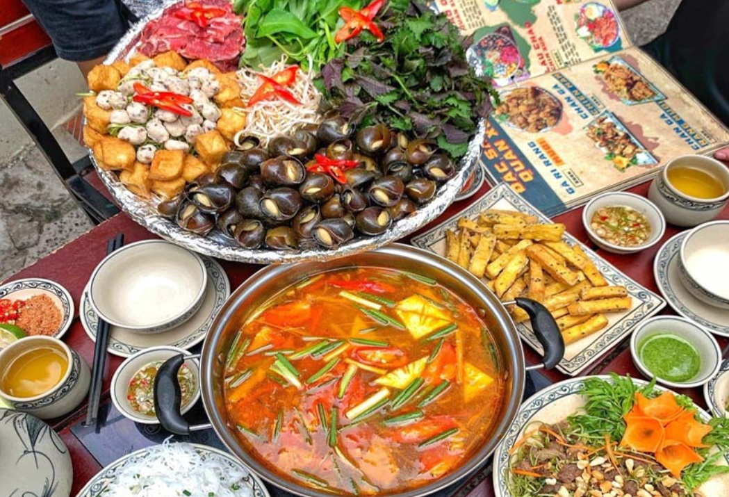Thưởng thức món ăn Việt tại Quán Xưa